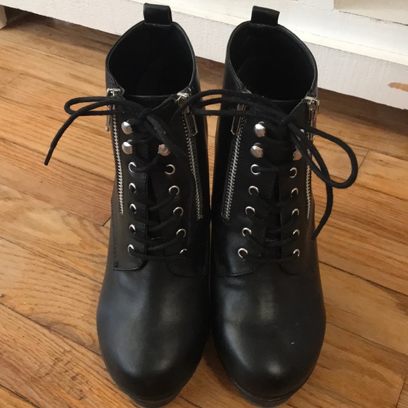 Black Wedges - Picture 1 of 4